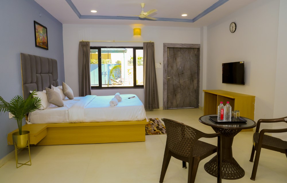 ROOMS_NAME
