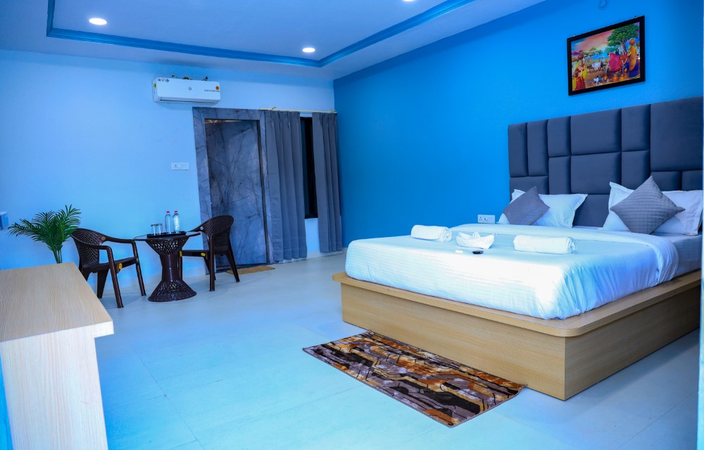 ROOMS_NAME
